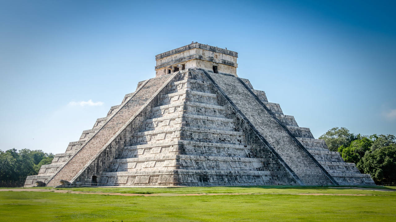 Explorando la pirámide maya más alta-1
